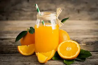 Nước Cam Vắt ( Ly 700ml ) - 35.000 ₫ tại Cô Tư - Cháo Sườn & Xôi Gà - Đường 40