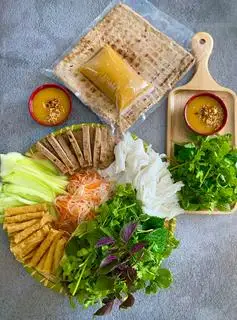 Set Nem Nướng Đặc Biệt 3 Người - 235.000 ₫ tại Nem Nướng Nha Trang - Bếp Của Vân -  Quốc Lộ 50
