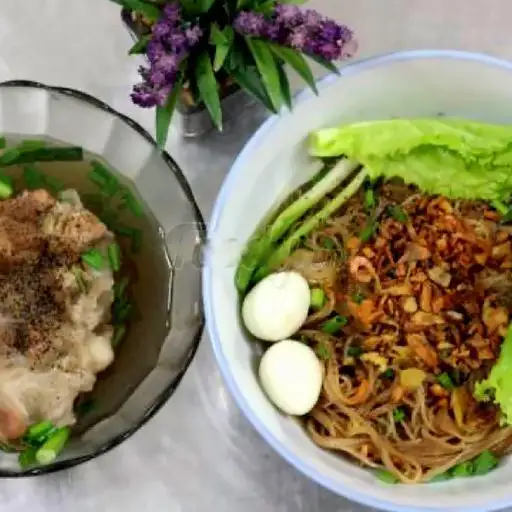 Hủ tiếu khô thịt - 49.000 ₫ tại Chị Thuyên - Hủ Tiếu & Bánh Canh - Huỳnh Văn Bánh