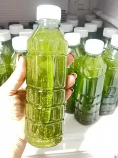 Hình ảnh Nha đam hạt chia đường phèn lá dứa