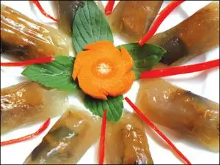 bánh bột lọc - 50.000 ₫ tại Quán Chay Sala - Bánh Mì Chay Sala - Nguyễn Thị Minh Khai