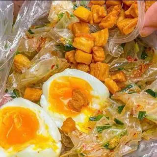 DẺO Mỡ Hành Tóp Mỡ + 2 Trứng Cút Lòng Đào - 38.000 ₫ tại Bánh Tráng Dì Gánh - Phạm Ngũ Lão