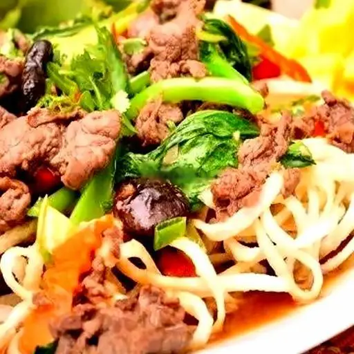 Phở xào bò - 42.000 ₫ tại Lý Thông - Mì Xào Bò & Nui Xào Bò - Lê Thánh Tôn