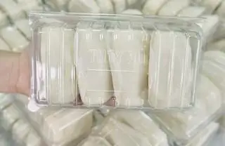 Hình ảnh Bánh Bao Thịt 2 Trứng (Hộp 4 chiếc) 