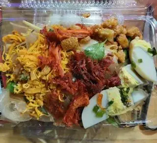 DẺO TRỘN ĐẶC BIỆT FULL TOPPING - 49.999 ₫ tại Bánh Tráng Trộn Bé Năm - Đoàn Văn Bơ