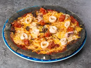 Hình ảnh Black Squid Pizza