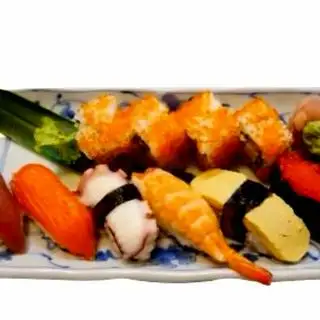 Hình ảnh Sushi Tổng Hợp - Size Nhỏ