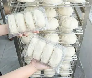 Hình ảnh Bánh Bao Xá Xíu Phomai (Hộp 4 chiếc)