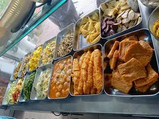 Cơm Chay Tự Chọn  - 28.000 ₫ tại Quán Chay Tâm Phúc - Gò Dầu