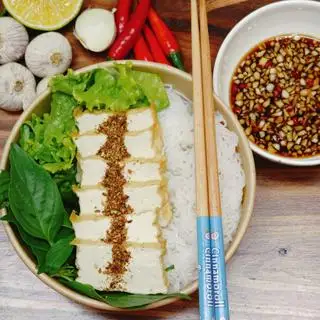 Bún nước tương đậu hũ chiên - 22.500 ₫ tại Bún Rất Ngon - Bún Nước Tương, Bún Nước Tương Chay & Bún Mắm Nêm - Mai Thị Lựu