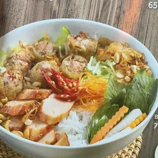 Bún nem nướng chả giò Nam Bộ - 100.000 ₫ tại Đặc Sản Trảng Bàng Hoàng Ty - Einstein