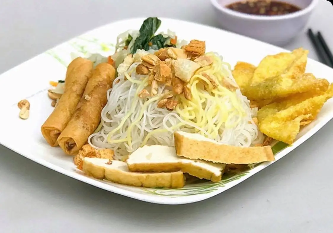 Mì xào chay - 35.000 ₫ tại Bún & Nui Xào Chay - Bùi Hữu Nghĩa