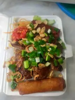 Bún thịt nướng chả giò - 45.000 ₫ tại Bún Thịt Nướng - Bé Sa