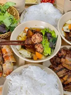 Hình ảnh Bún chả băm trắng