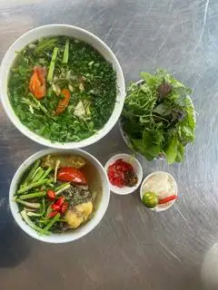 Hình ảnh Bún đầu cá lóc - đầu cá nhỏ