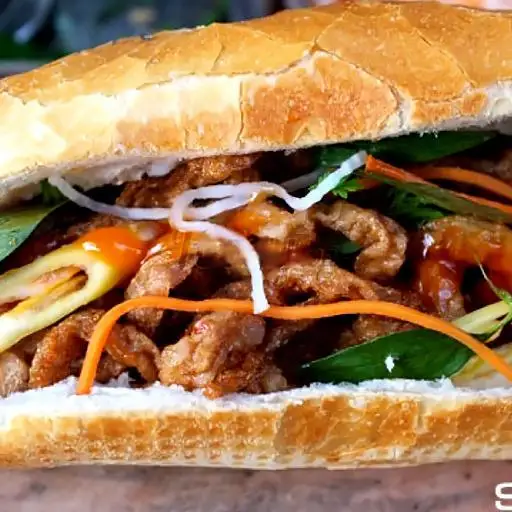 Bánh mì chả cá - 25.000 ₫ tại Bánh Mì Chả Cá - Bùi Thị Xuân