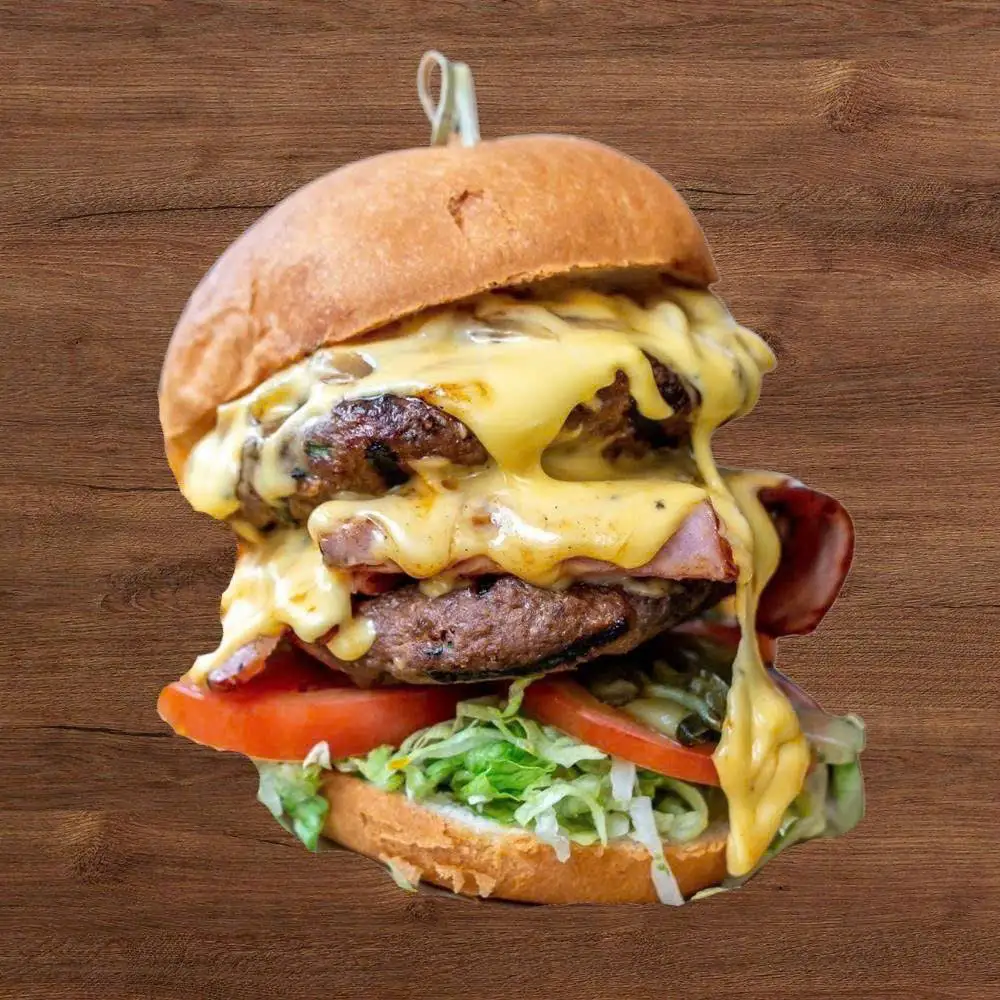 Deluxe Double Cheeseburger - 303.450 ₫ tại Downtown Steakhouse Bistro - Nguyễn Thị Minh Khai