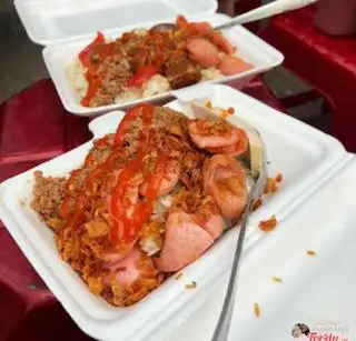 Hình ảnh xôi pate, xúc xích