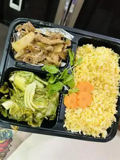 Hình ảnh Cơm bò sốt tiêu đen