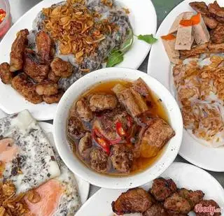 Hình ảnh Bánh cuốn nhân thịt, mộc nhĩ+ chả nướng, chả quế