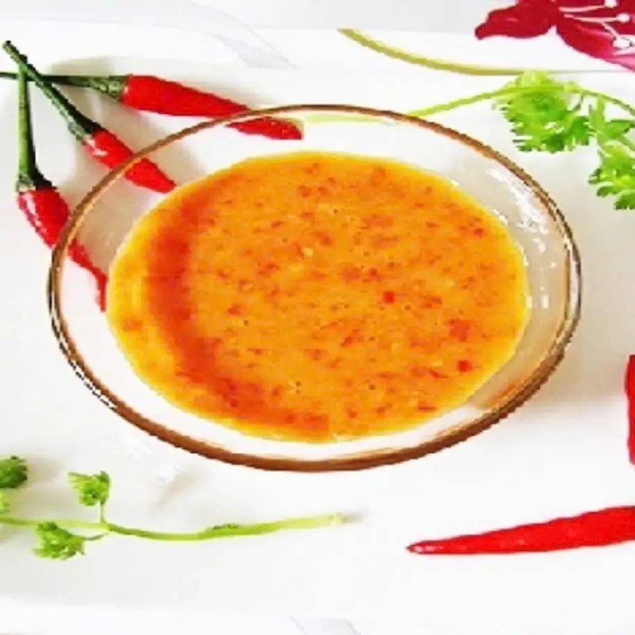 Nuớc Chấm thêm - 8.000 ₫ tại Gà Nướng Cơm Lam Tiến Phát - Dương Quảng Hàm