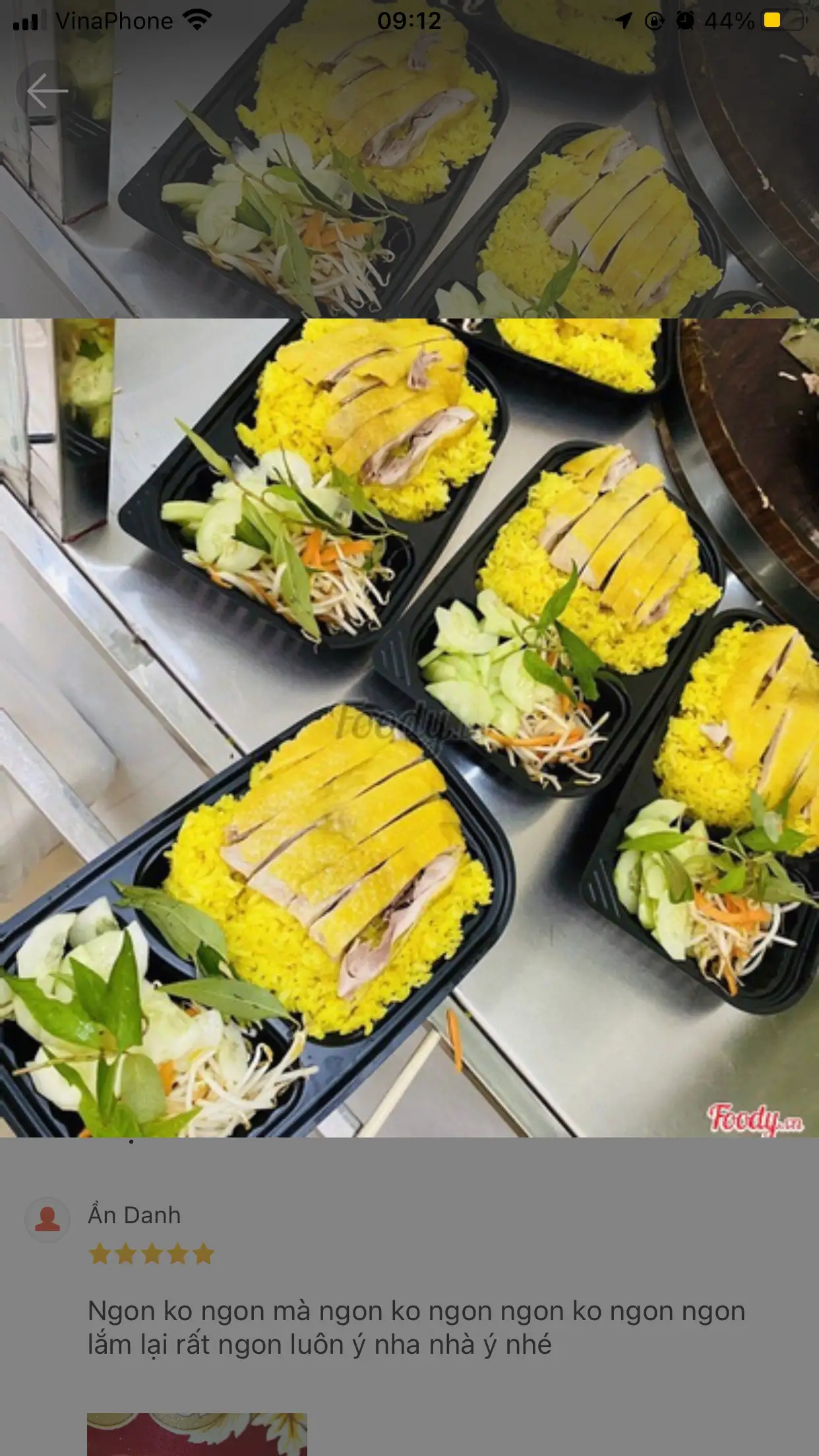 Hình ảnh Cơm Má Đùi Gà (Gà Ta)