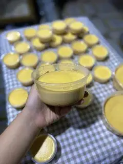 Hình ảnh Bánh flan bự 