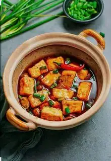 Hình ảnh  Đậu hũ kho nấm rơm