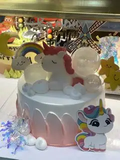 Hình ảnh bánh kem ngựa pony