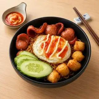 Hình ảnh Mỳ Trộn Thập Cẩm Rau Củ Trứng