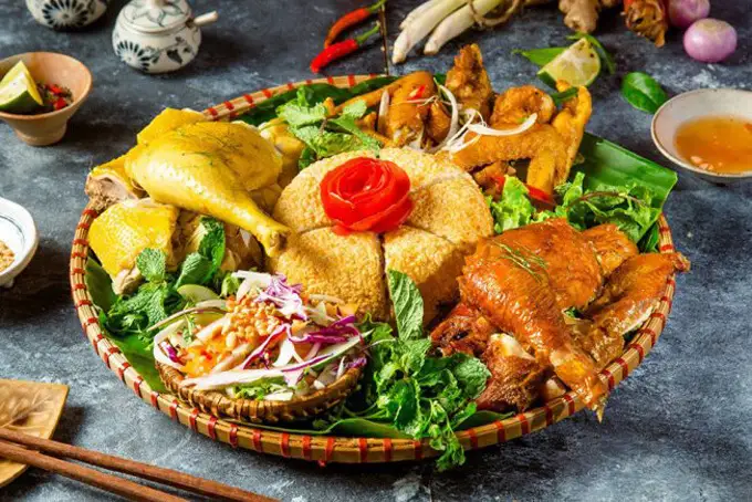Hình ảnh mâm mẹt gà E 