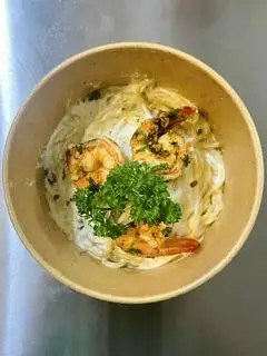Mì ý sốt kem tôm áp chảo - 109.000 ₫ tại Ghost Kitchen - Bếp Mì Ý - Nguyễn Hữu Cảnh