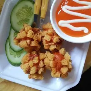Bánh Mì Viên Hải Sản - 4 viên - 17.640 ₫ tại Cá Viên Chiên Tý Nhỏ - Ăn Vặt & Gà Rán, Xiên Que - Xóm Chiếu 