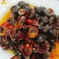 ỐC DỪA XÀO BƠ - 50.000 ₫ tại Ốc Dừa & Hột Vịt Lộn Bà Năm - Bông Sao