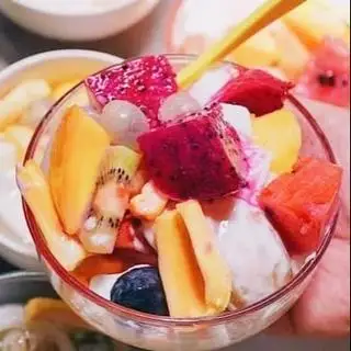 Hình ảnh Trái cây tô sữa chua trên 14 loại Trái cây