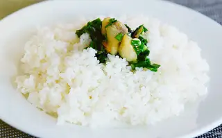 Cơm thêm - 10.000 ₫ tại Phá Lấu Heo - Bếp Cô Hai - Nguyễn Trãi