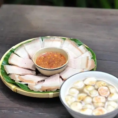 Cơm - thịt luộc cà pháo mắm tôm - 65.000 ₫ tại Cơm Ngọc Hà - Ngô Tất Tố
