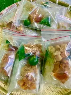 Bánh tráng tóp mỡ - 18.000 ₫ tại Ăn Vặt An Tú - Tôn Đản