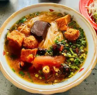 Bún riêu viên tôm - 40.000 ₫ tại Bún Riêu Ốc - Cô Thanh - Lê Đức Thọ
