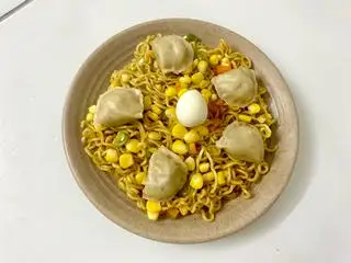 Hình ảnh Mì trộn sủi cảo