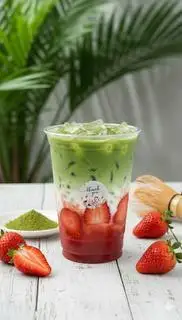 Hình ảnh Matcha latte dâu tây