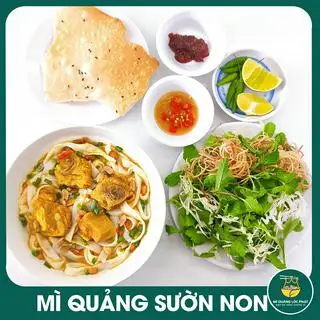 Mì Quảng Sườn - 62.000 ₫ tại Mì Quảng Lộc Phát - Phan Văn Hân