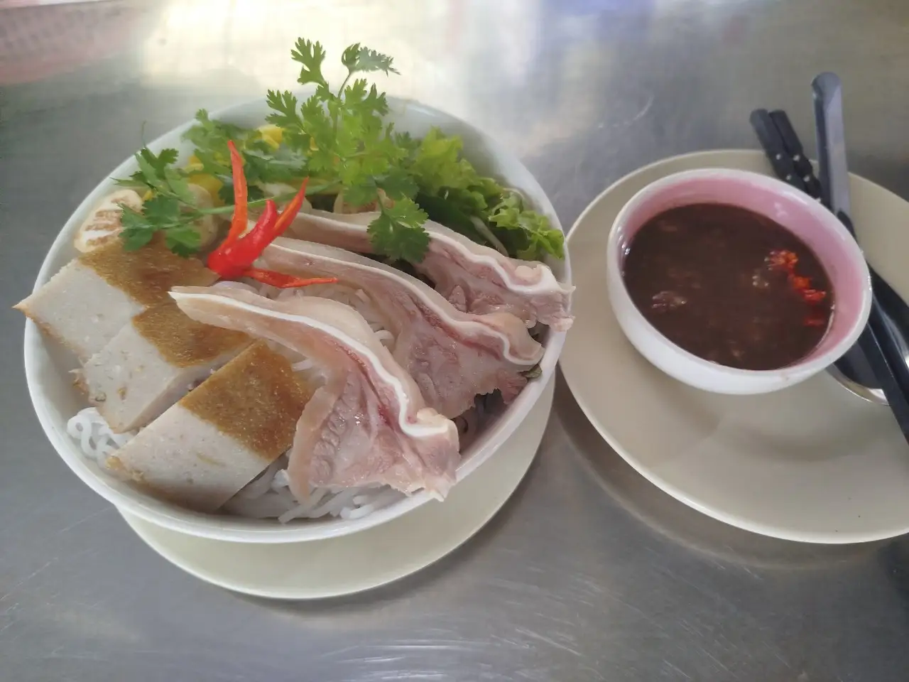bún mắm nêm  - 59.000 ₫ tại Đặc Sản Phan Rang - Bánh Canh Chả Cá - Rạch Bùng Binh