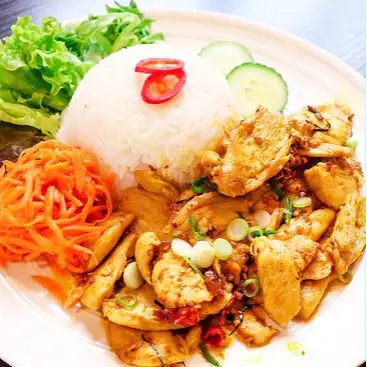 Hình ảnh Cơm gà sả ớt