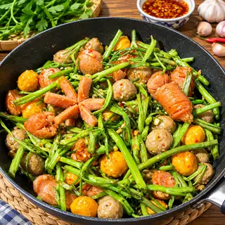 Hình ảnh Cá viên chiên sốt mắm tỏi 