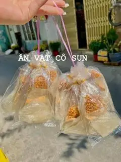 Hình ảnh Xâu bánh muỗi nhuyễn hành phi