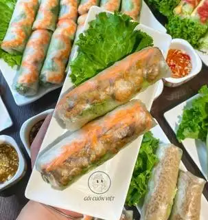 Hình ảnh Gỏi cuốn Thịt Quay / Giá 2 chiếc 