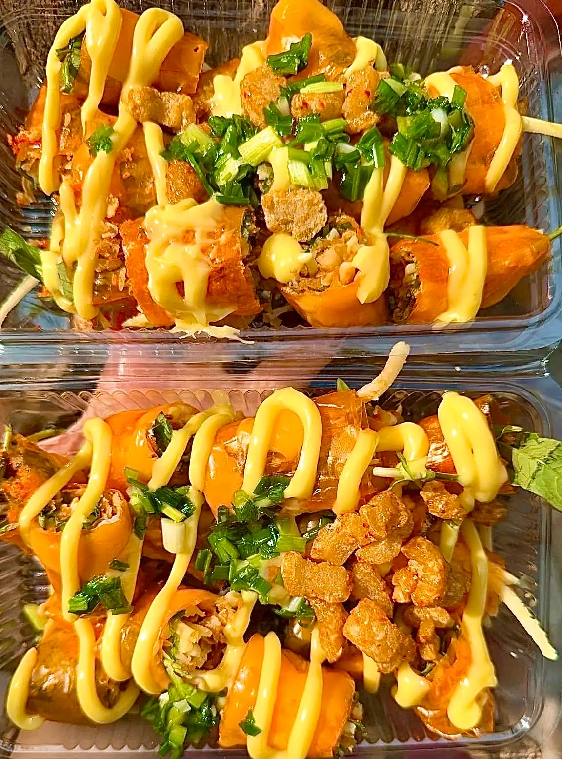 Bánh tráng cuốn thập cẩm  - 35.000 ₫ tại Bánh Tráng Trộn Tóp Mỡ Gạo Nâu - Bình Trưng