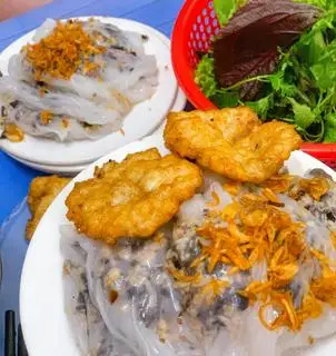 Hình ảnh Bánh cuốn thịt lợn+chả nướng ,mỡ+ trà đào chân châu