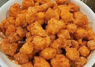 Gà popcorn lắc cay - 38.000 ₫ tại Team Ăn Vặt - Mì Trộn, Lạp Xưởng Nướng Đá & Gà Rán - Điện Biên Phủ